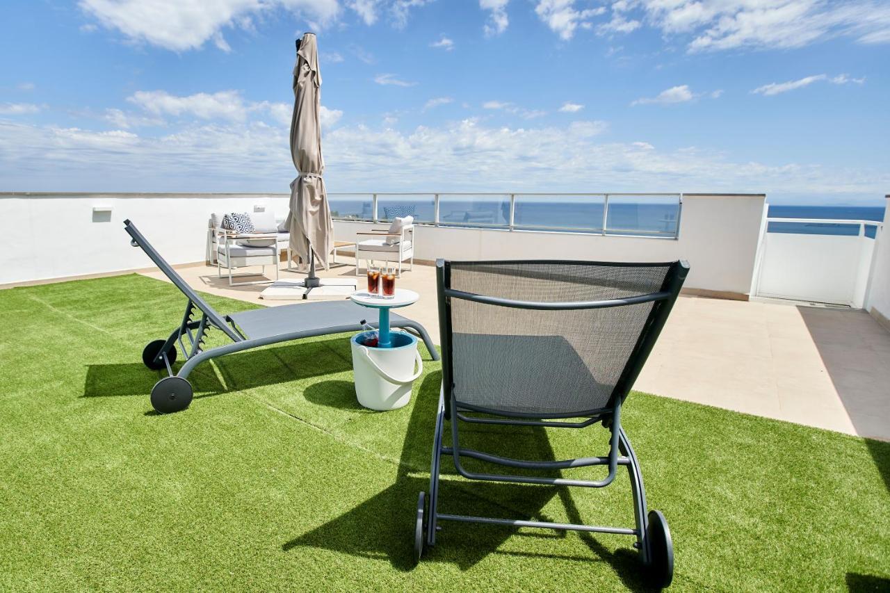 Penthouse With Stunning View And Rooftop Terrace 마닐바 외부 사진